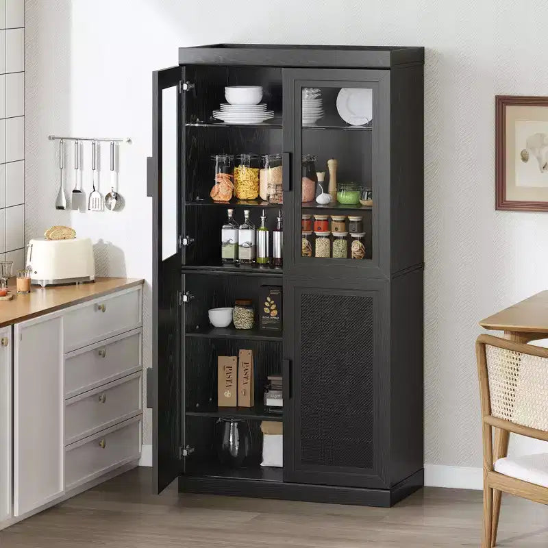 Armoire de cuisine en bois avec étagères réglables