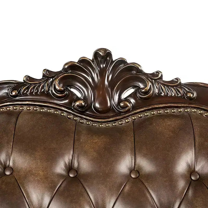 Causeuse traditionnelle 73 po avec garniture cloutée et coussins décoratifs – Brun